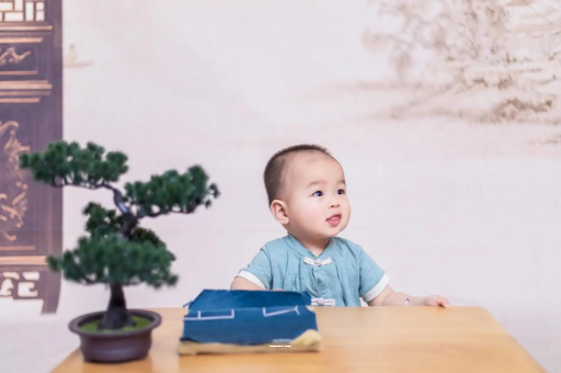 内江宝宝几岁会走路 内江宝宝几岁会走路